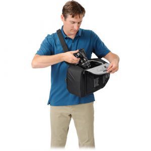 Lowepro SlingShot 302 AW Camera Bag - Image 7