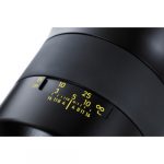 Zeiss-55mm-1.4-Nikon-side.jpg
