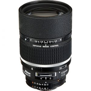 Nikon AF DC 135mm f/2.0D Lens - Image 1