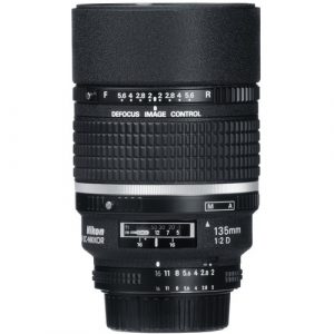 Nikon AF DC 135mm f/2.0D Lens - Image 2